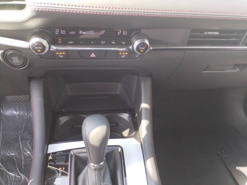 mazda - Visuel 16