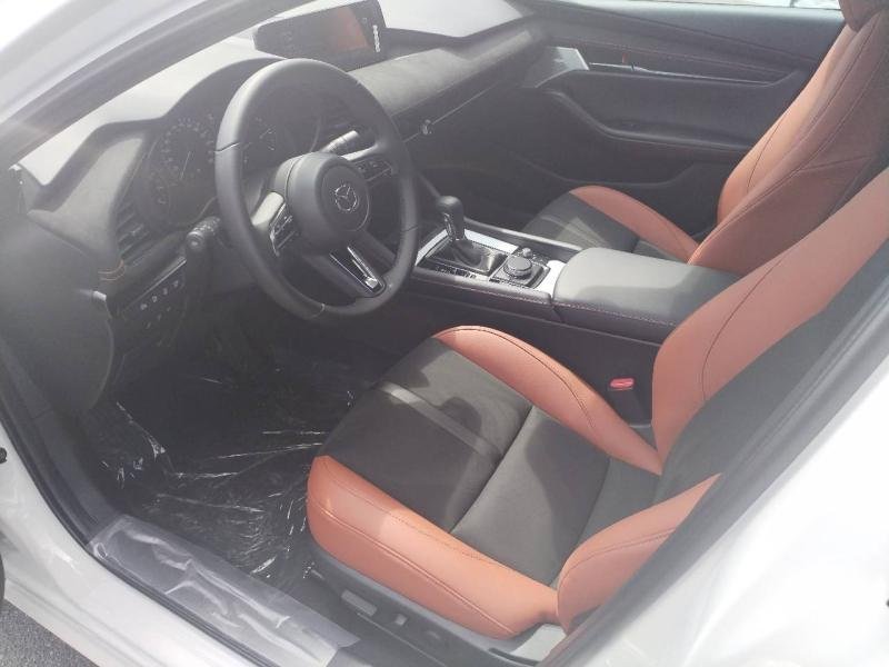mazda - Visuel 12