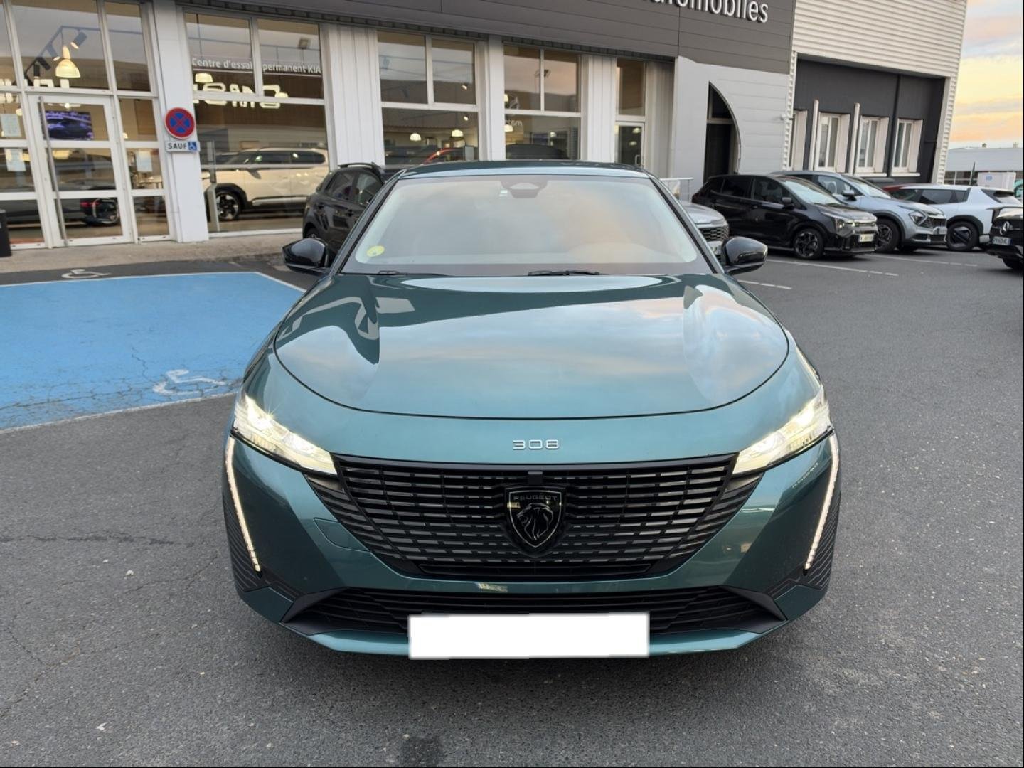peugeot - Visuel 1
